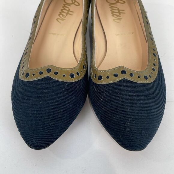 Butter Women’s Corduroy Flats 6.5 Leather Trim Kitten Heel Black Tan - Picture 2 of 7